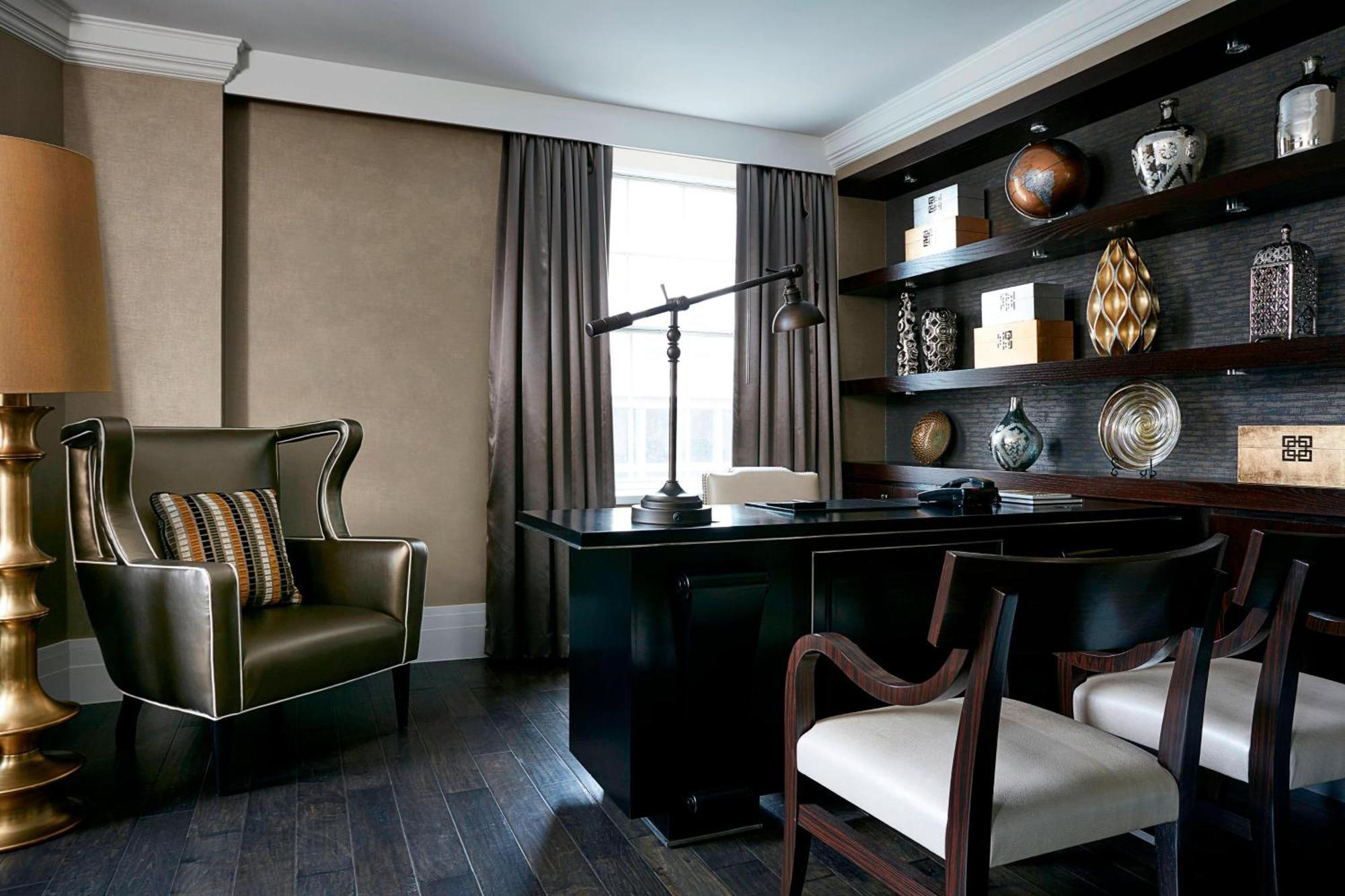 The Mayflower Hotel, Autograph Collection Hotel