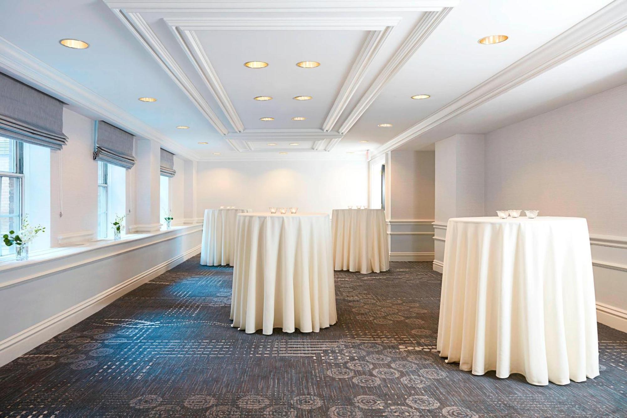 The Mayflower Hotel, Autograph Collection 5*